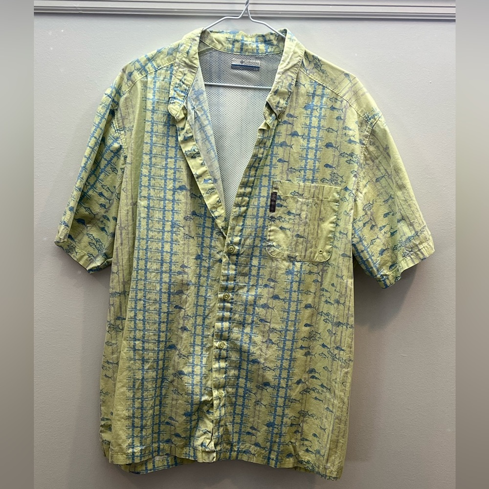 Columbia short sleeve button down